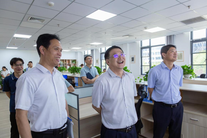 江汉大学党员之家2_副本