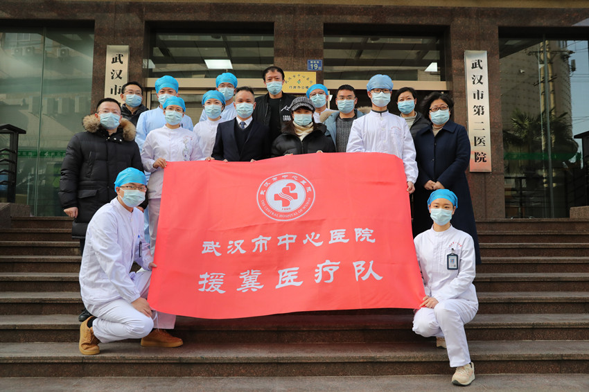 任凌云报名参加援冀医疗队_副本