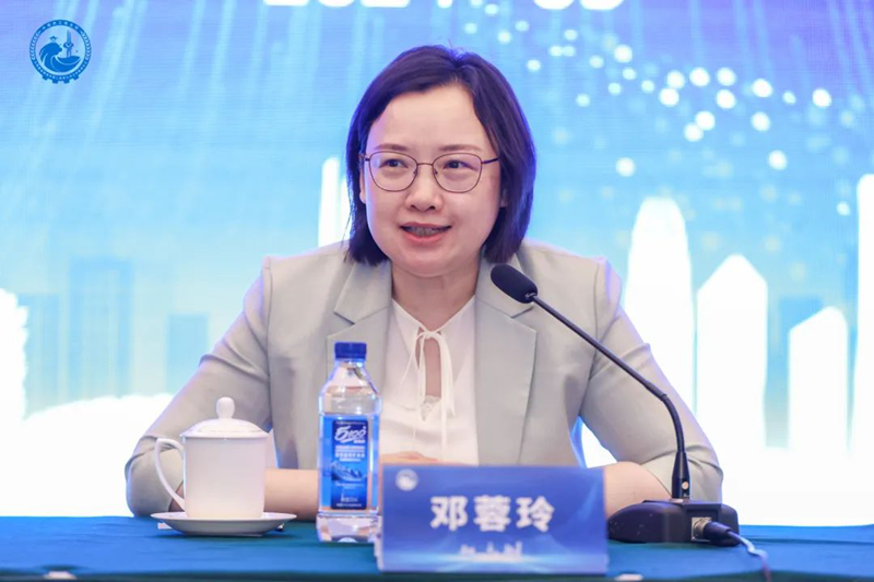 邓蓉玲副主席_副本
