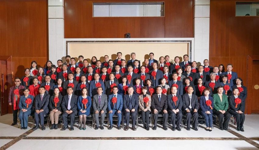 农工党中央表彰抗击新冠肺炎疫情先进个人和集体合影