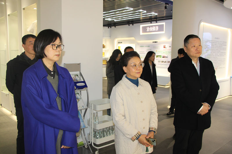 20251124黄惠宁走访市委会基层组织开展交心谈心活动 (2)_副本